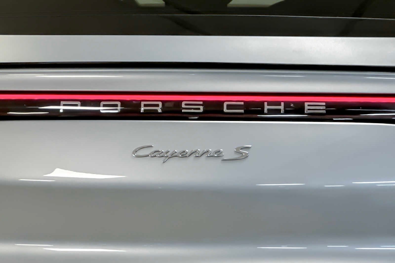 2021 Porsche Cayenne Coupe S